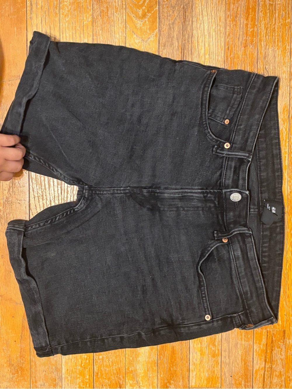 H&M Black Boyfriend Jeans Shorts